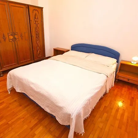 Ana 920 Vendégház Fažana